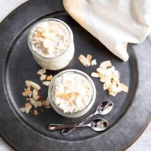 Vanille-Kokos Overnight Oats Beitragsbild